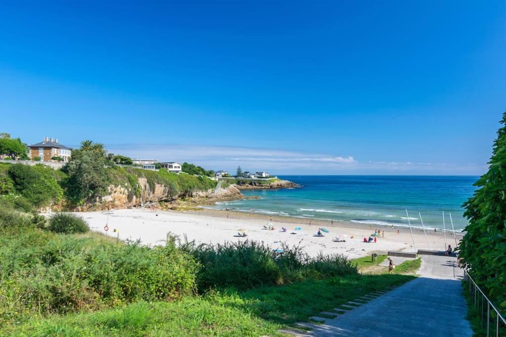 Apartamento Deluxe Vistas Al Mar Burela 外观 照片