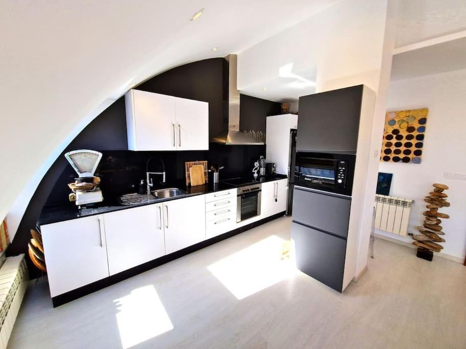 Apartamento Deluxe Vistas Al Mar Burela 外观 照片